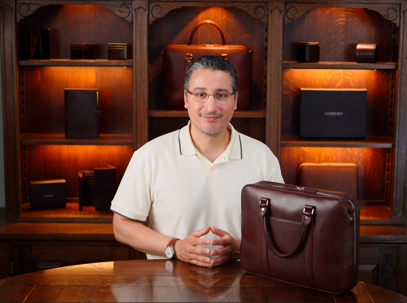 Play the Opus briefcase film