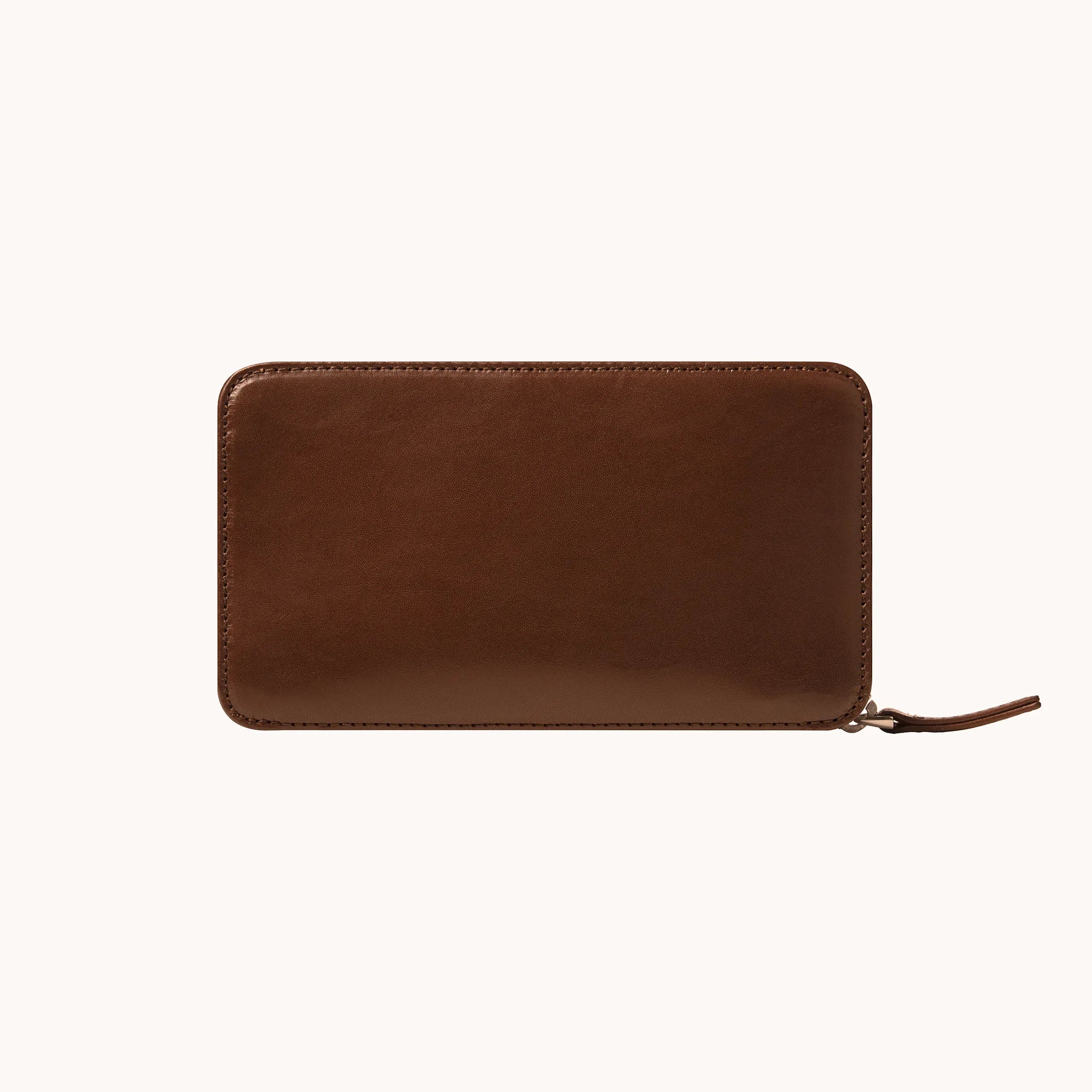 Lunburg Double Cigar Case Curator in Deep Mahogany, front view, vegetable-tanned Perpetual Leather (from Tempesti) with Rempliage folded edge construction, YKK Excella zipper with leather pull tab.